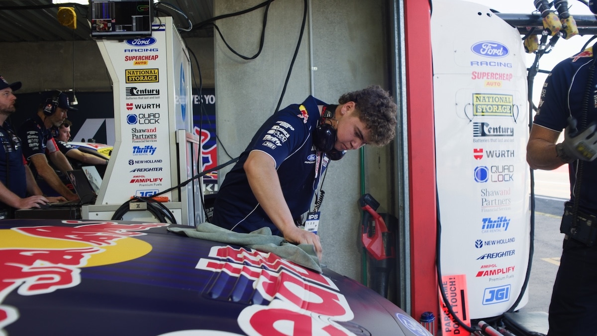 MTA Institute apprentice teams up with Red Bull Ampol Racing at Ipswich